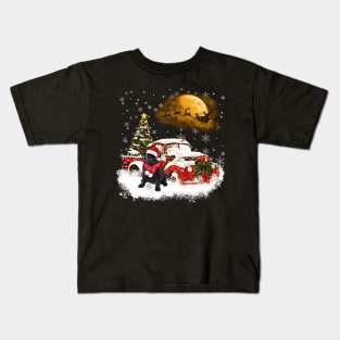 Red Truck Xmas Tree Black Pug Christmas Kids T-Shirt